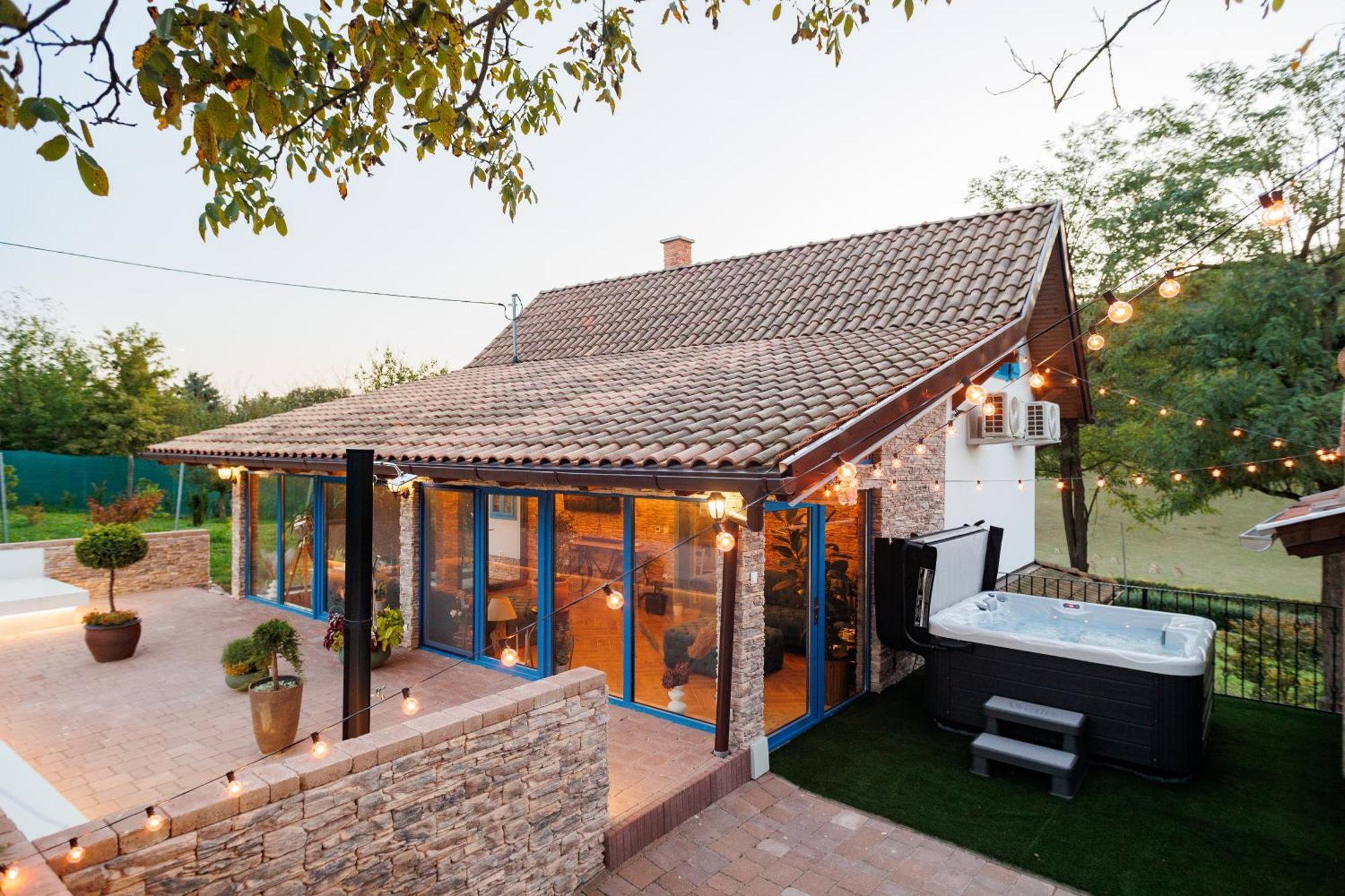 Feszek Villa Zalaegerszeg Εξωτερικό φωτογραφία