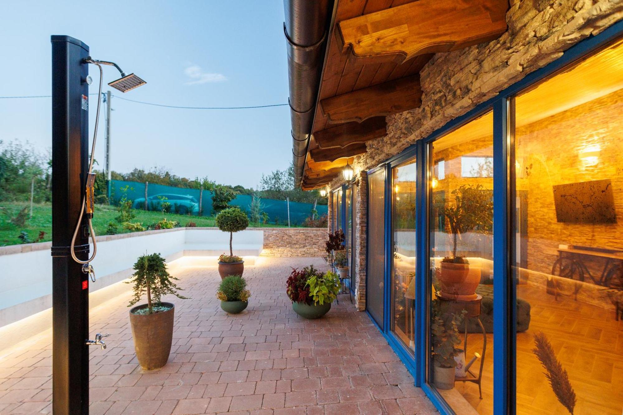 Feszek Villa Zalaegerszeg Εξωτερικό φωτογραφία
